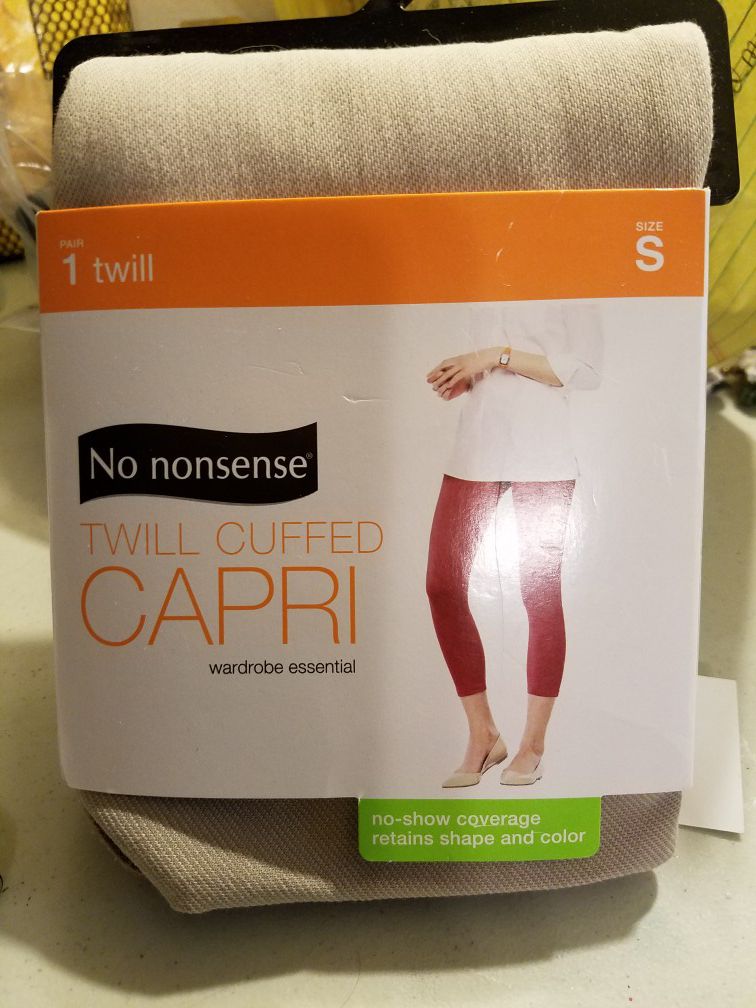 Women's No Nonsense Tan Beige Twill Cuffed Leggings Pants for Sale in  Kansas City, MO - OfferUp