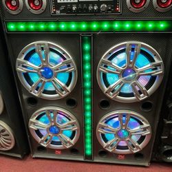 15000 Watts . Extremely Powerful Great Bass And Range.  Bluetooth USB SD Card Radio And Guitar 🎸.  Brand New 