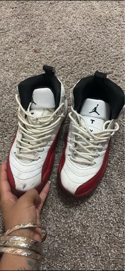 Cherry 12 size 4 1/2 youth