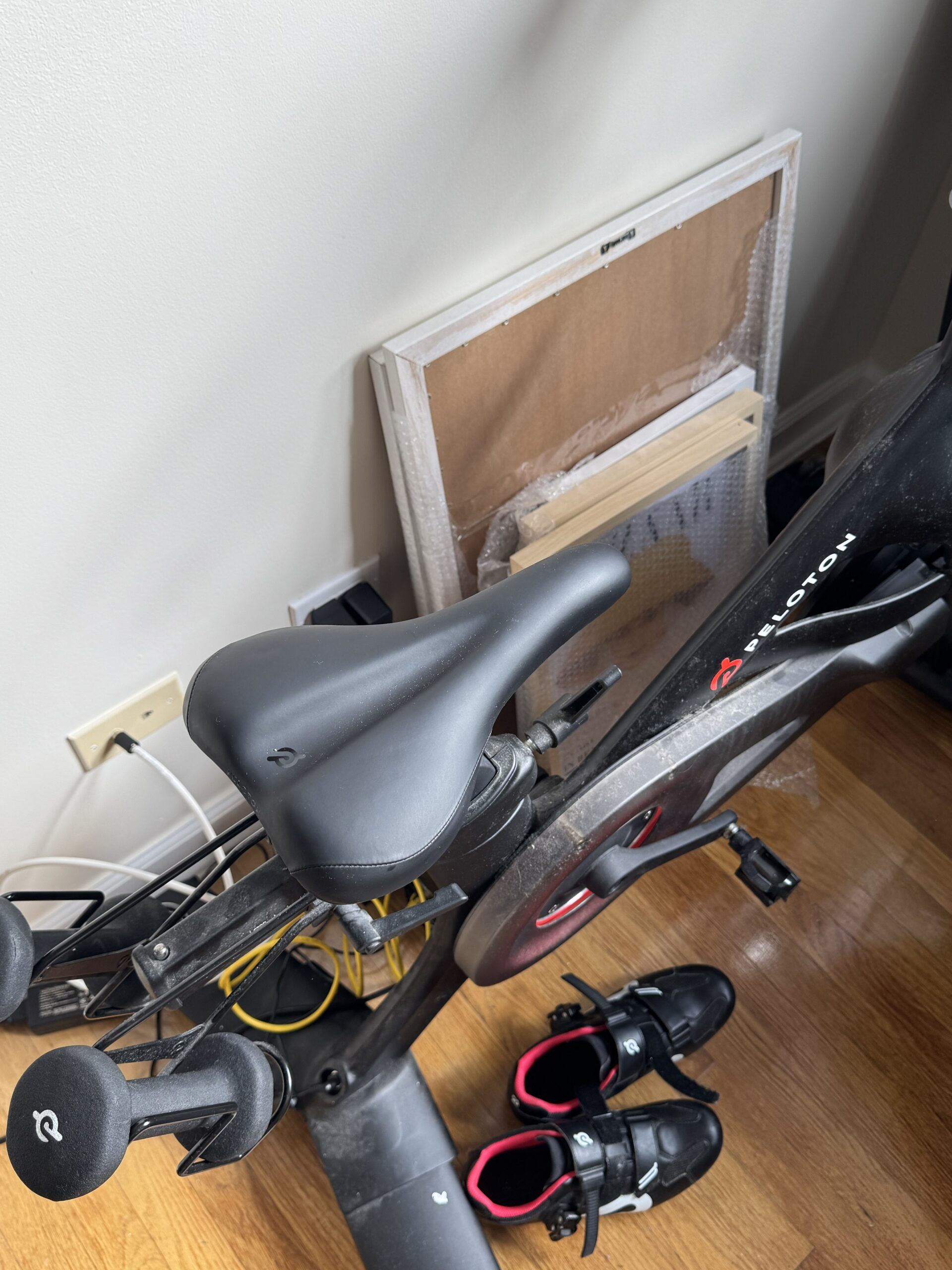 Peloton Bike 2021 Like New w/ Mat Great Condition! New York NY