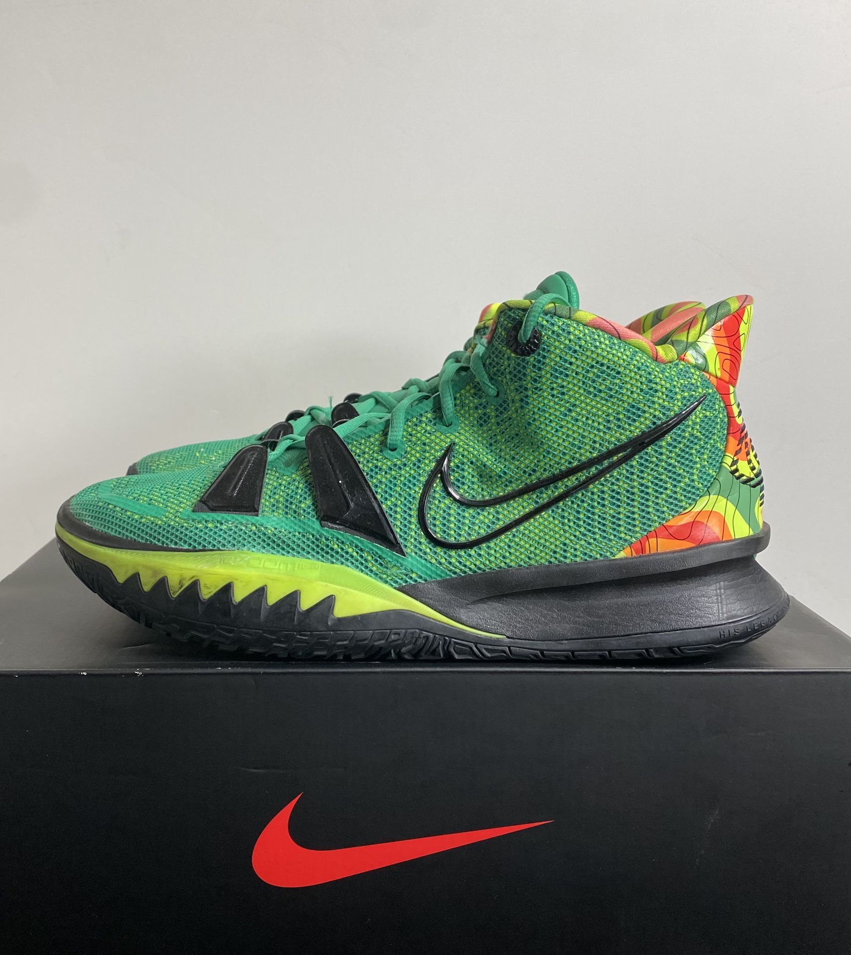 Nike Kyrie 7 “Weatherman”
