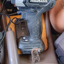 18V MAKITA BRUSHLESS COMPACT DRILL