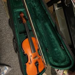 Full Size Violin