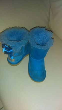 Botas de nina UGG seminuevas