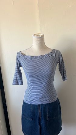 Stripped off shoulder top