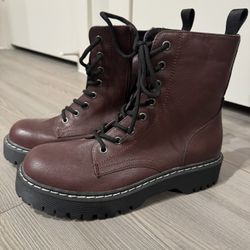 Womens Boots
