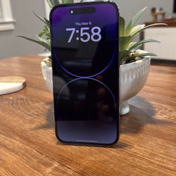 Apple iPhone 14 Pro 128 GB – Excellent Condition • Fully Unlocked