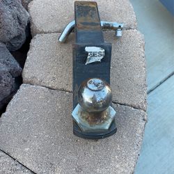 Reese Hitch With 2” Ball