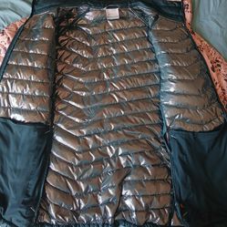 Woman's Columbia Jacket Sz Xl