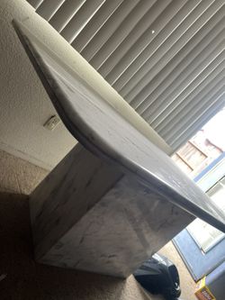 Marbel Table