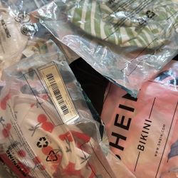 New SHEIN Bikinis & Swimwear