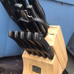 Nice knife set and Wood block only $40 firm