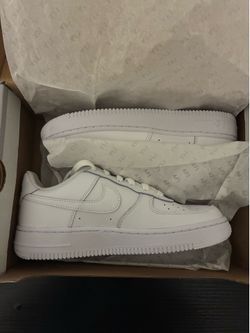 Nike Air Force’s All White