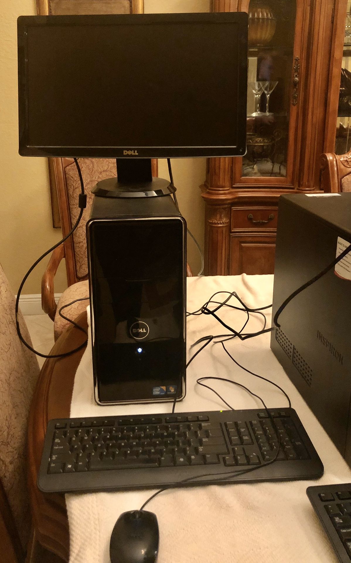 Dell Computer with Window 10, with 20”monitor