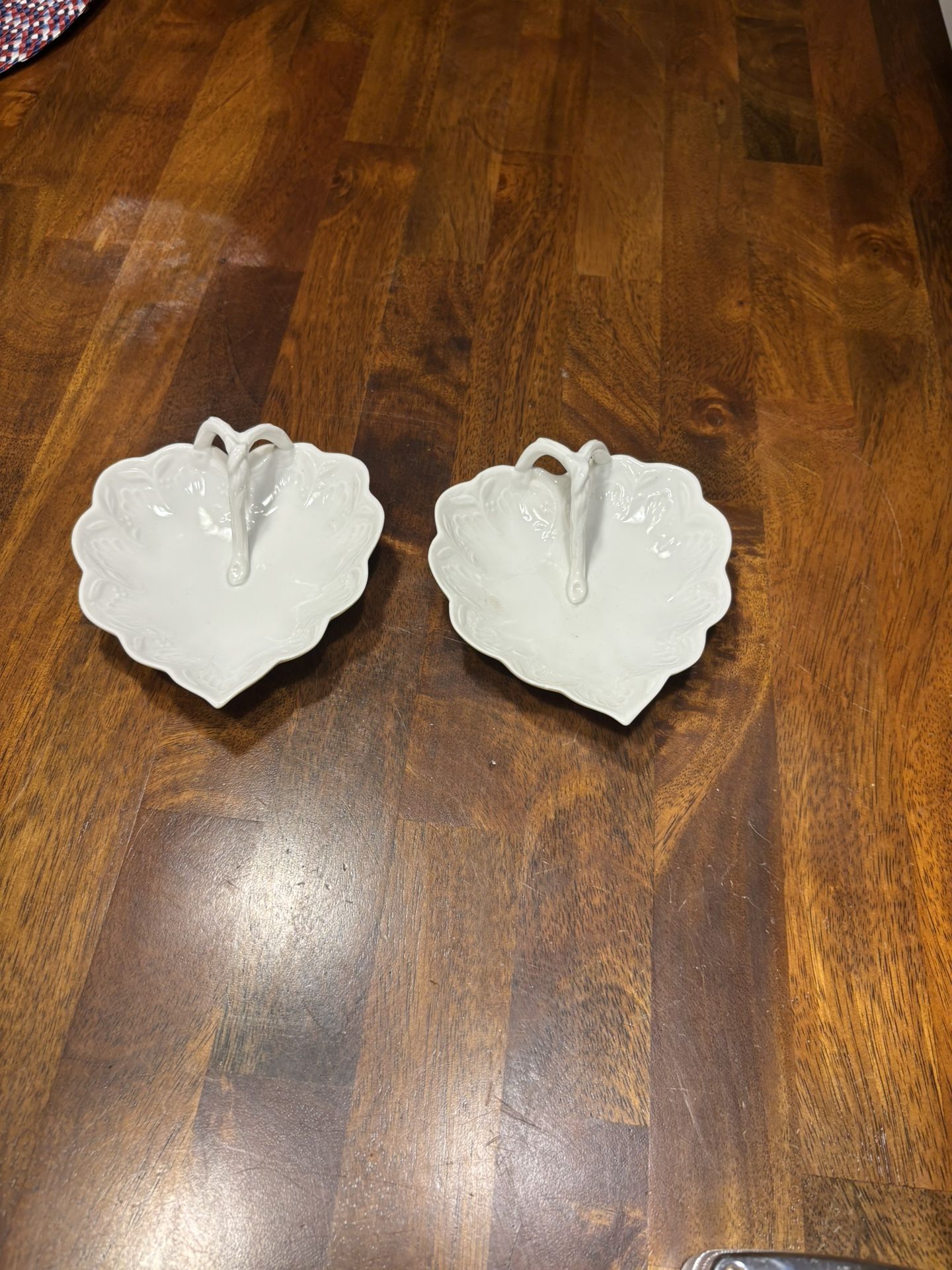 Vintage Maryland China Embossed BonBon Candy Trinket Heart Shape Dish Leaf Stem