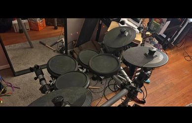 Simmons SD500 Electronic Drum Kit