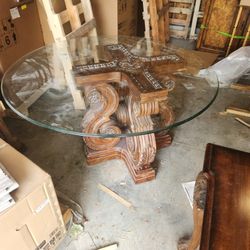 Custom Round Kitchen Table