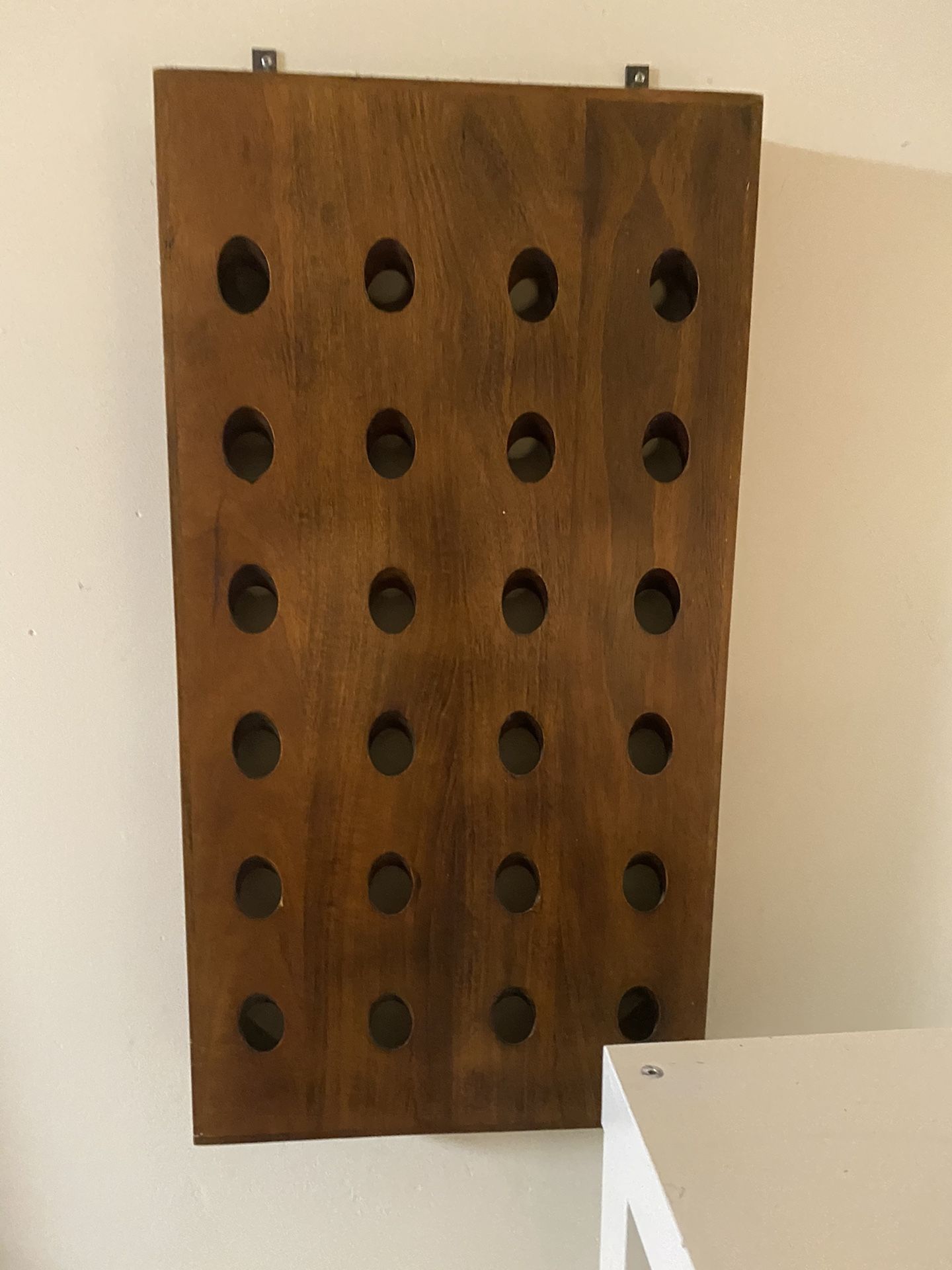 Designer CBQ Wall wine holder