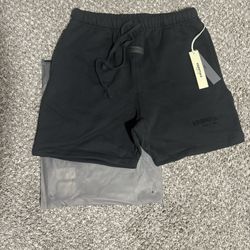 Black Essential Shorts 
