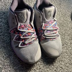 Nike Kyrie 5