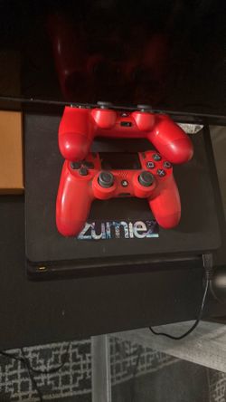 PS4 consoles