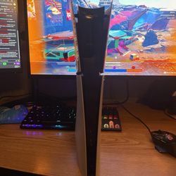 PS5 Slim