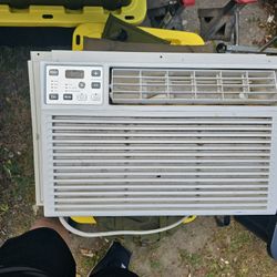 GE Air Conditioner
