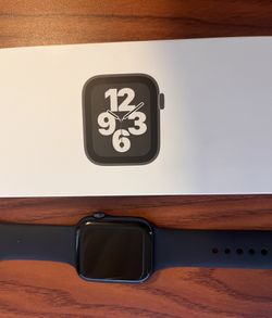 Apple Watch SE 44mm