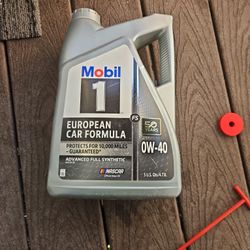 0-40 Mobile 1 Oil New ×2 $30