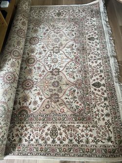 9 x 12 foot Area Rug