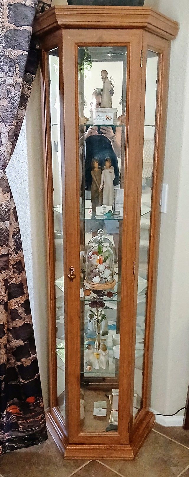 Curio Cabinet With Light
