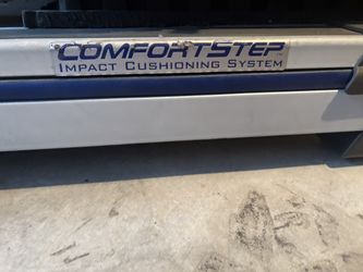 Older Treadmill - Works Perfect Just Dusty 