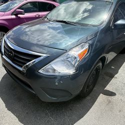 2017 Nissan Versa S.V