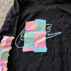 Nike long sleeve graphic size L