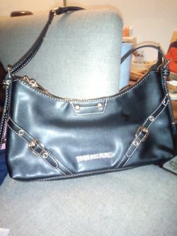 True religion black,over theshoulderbag