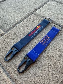 Set Of 2 Red Bull Racing F1 Keychain Lanyard Oracle Ford W/ Carabiner Verstappen World-wide shipping and delivery available! Happy to answer any que