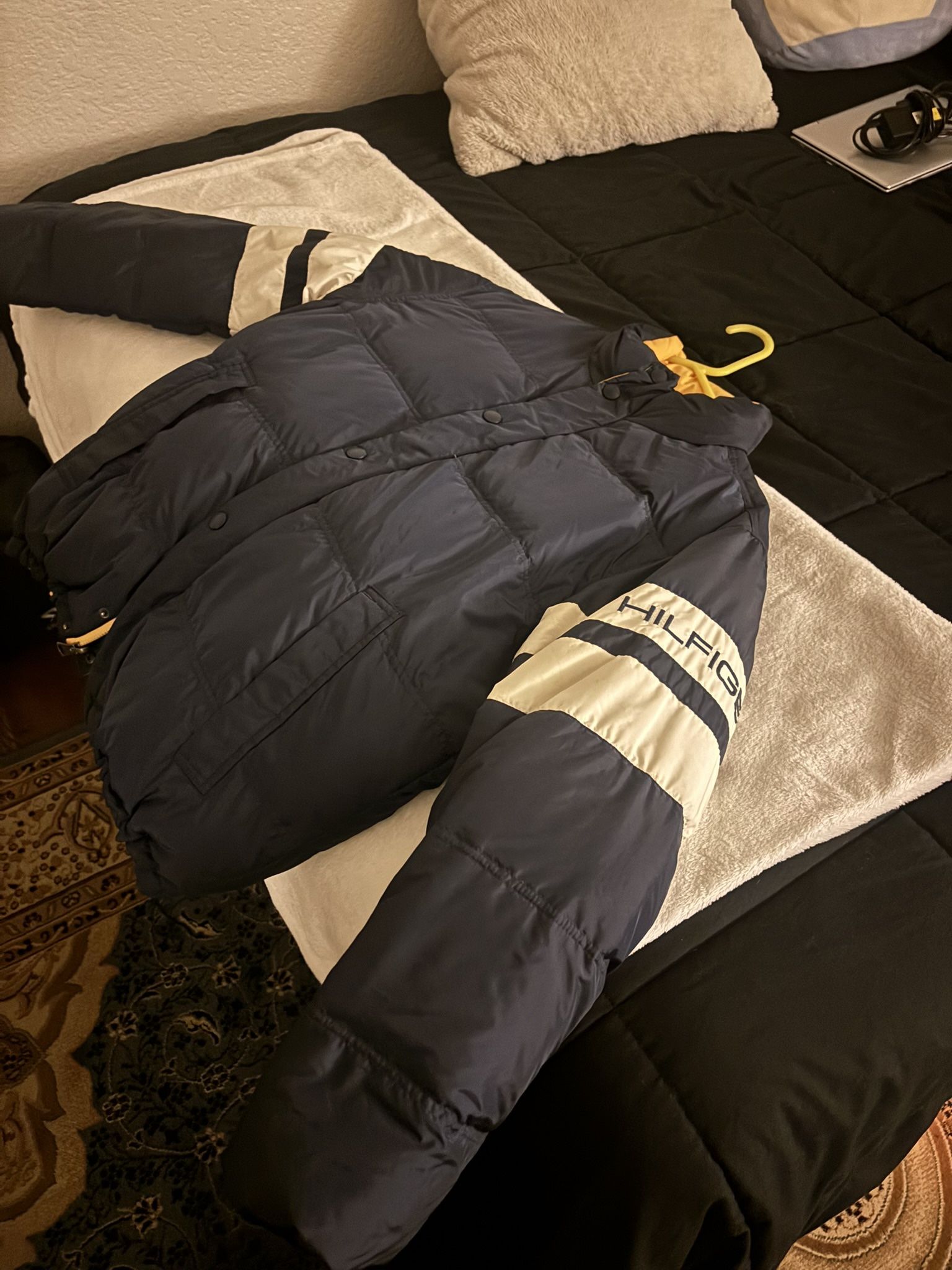 Tommy Hilfiger 