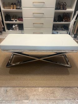 Modern Lux Bench- great condition