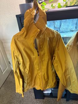 Black Diamond waterproof  shell jacket (golden brown) size L men