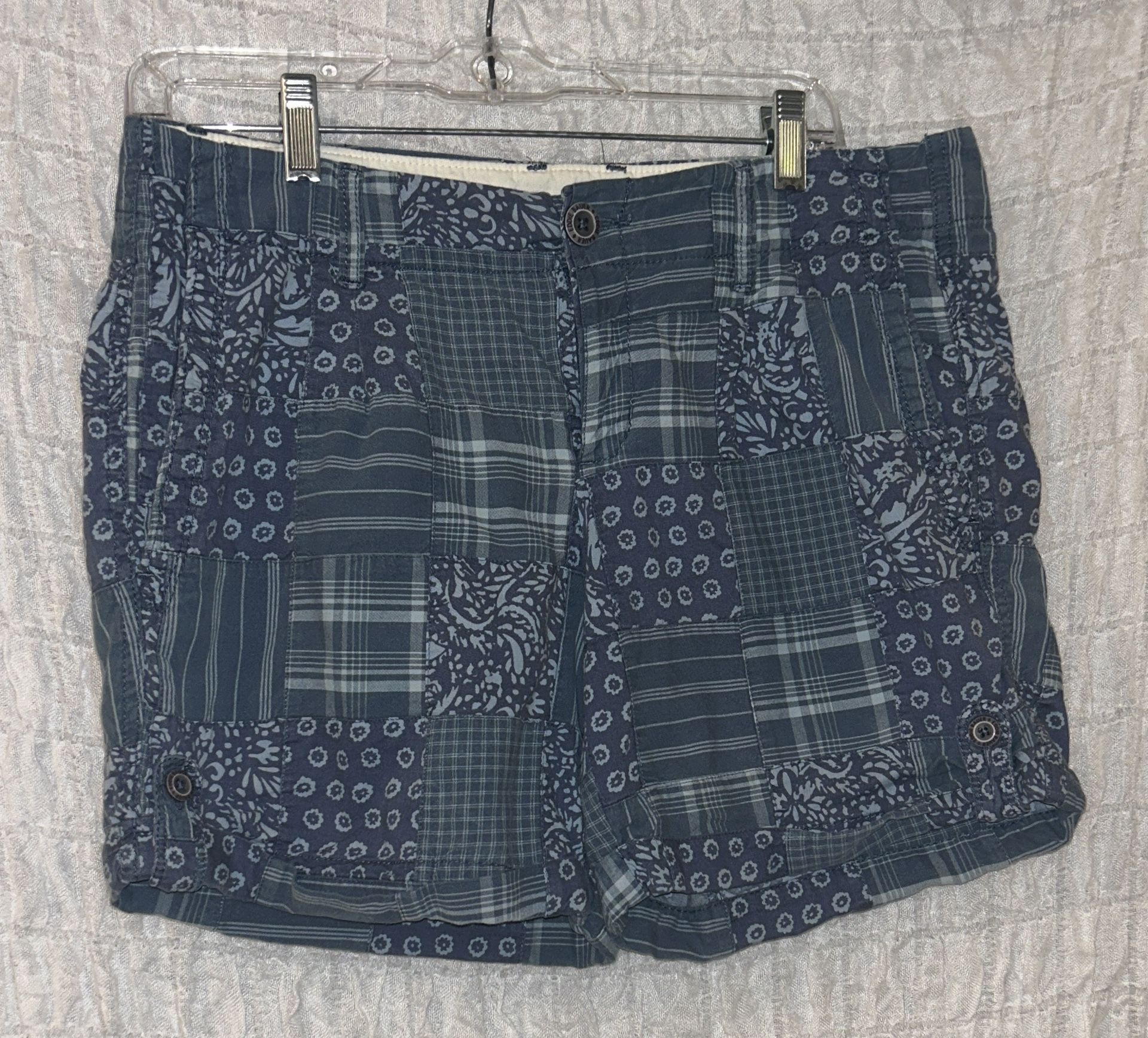 Eddie Bauer: Shaw Fit, Cuffed Plaid & Floral Patchwork Shorts, Cotton, Size: 8