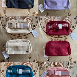 Lululemon Everywhere Belt Bag