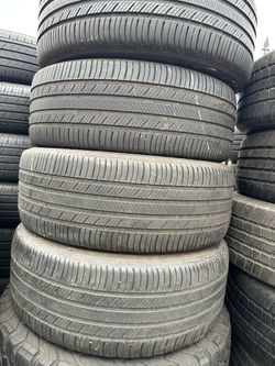 Vendo un set de llantas usadas 235/55r18 Michelin en buenas condiciones