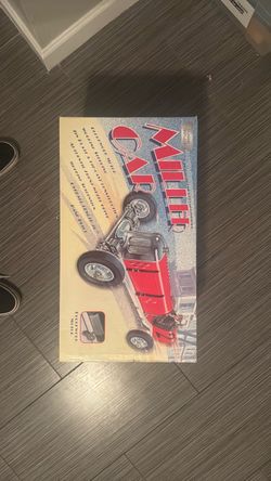 Gilbow Classic Tinplate Miller Car, 1:8 scale, clockwork