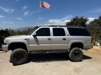 2004 Chevy Suburban Z71