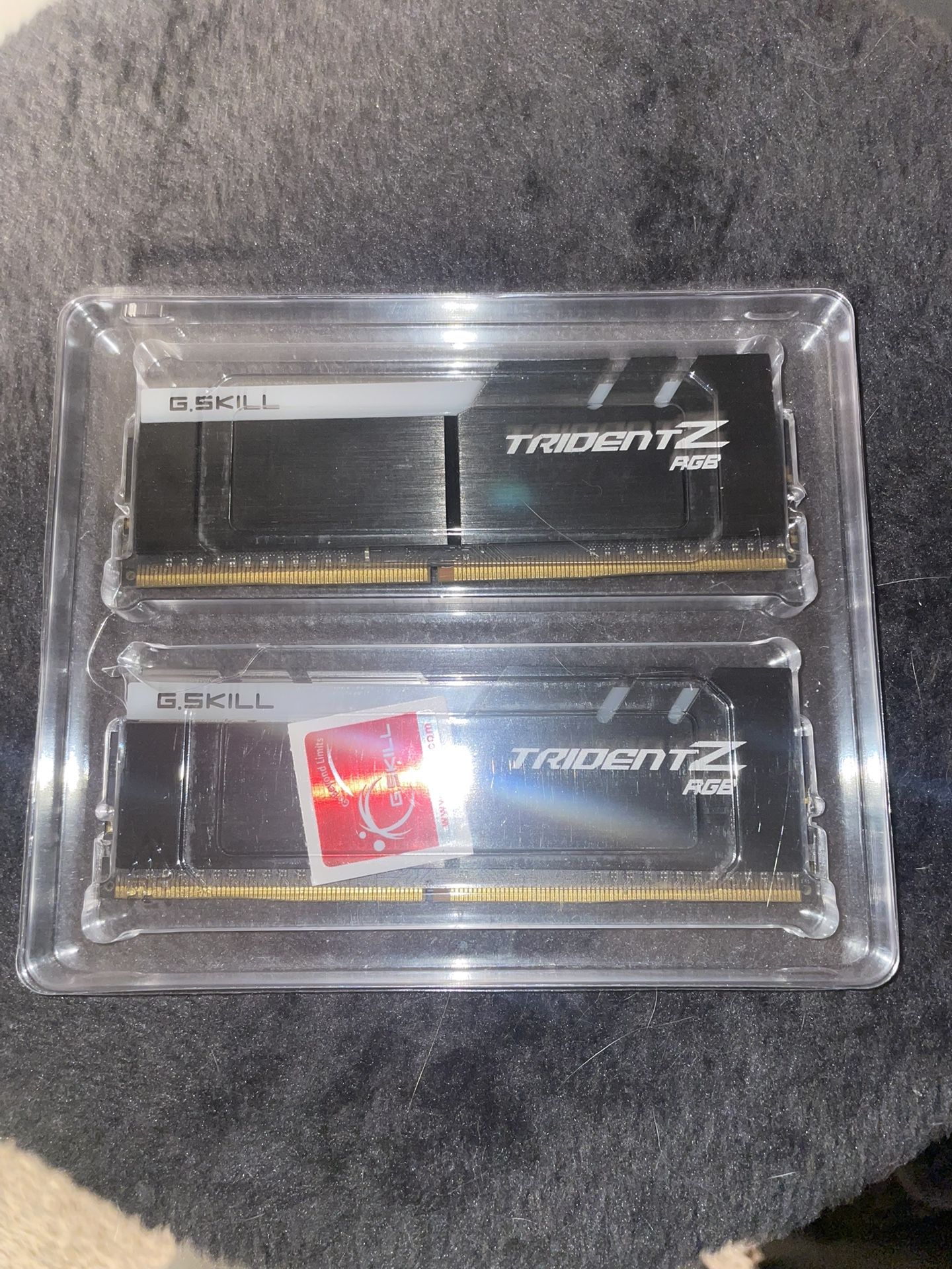 16 GB DDR4 RAM 3200MHZ RGB