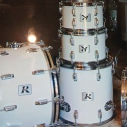 '70s/'80s Vintage Roger's Memrilok /xp8 Shellpacs In White Cortex Wrap In excellent condituon 