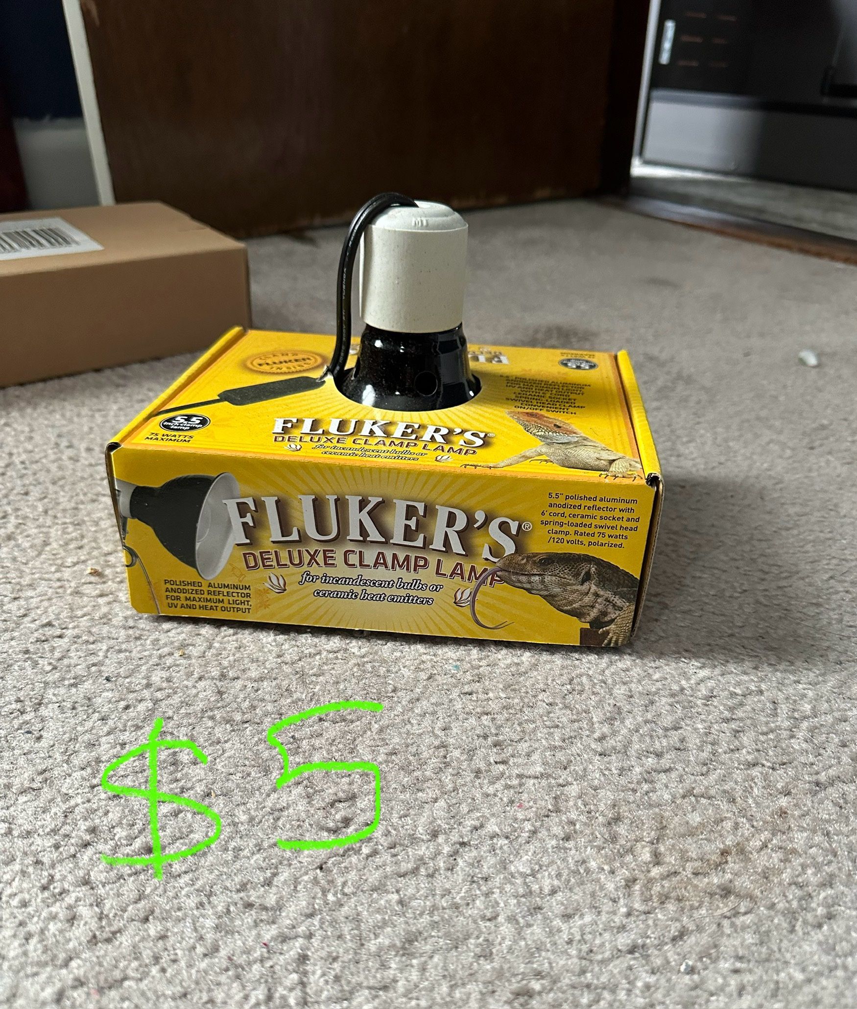 Flukers Lamp