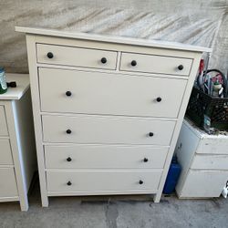 White Ikea Hemnes Dresser