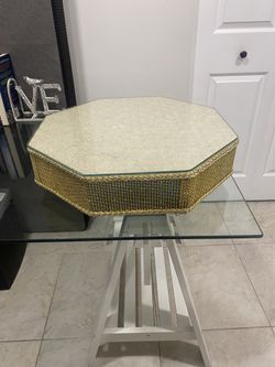 Custom Wedding Cake Stand