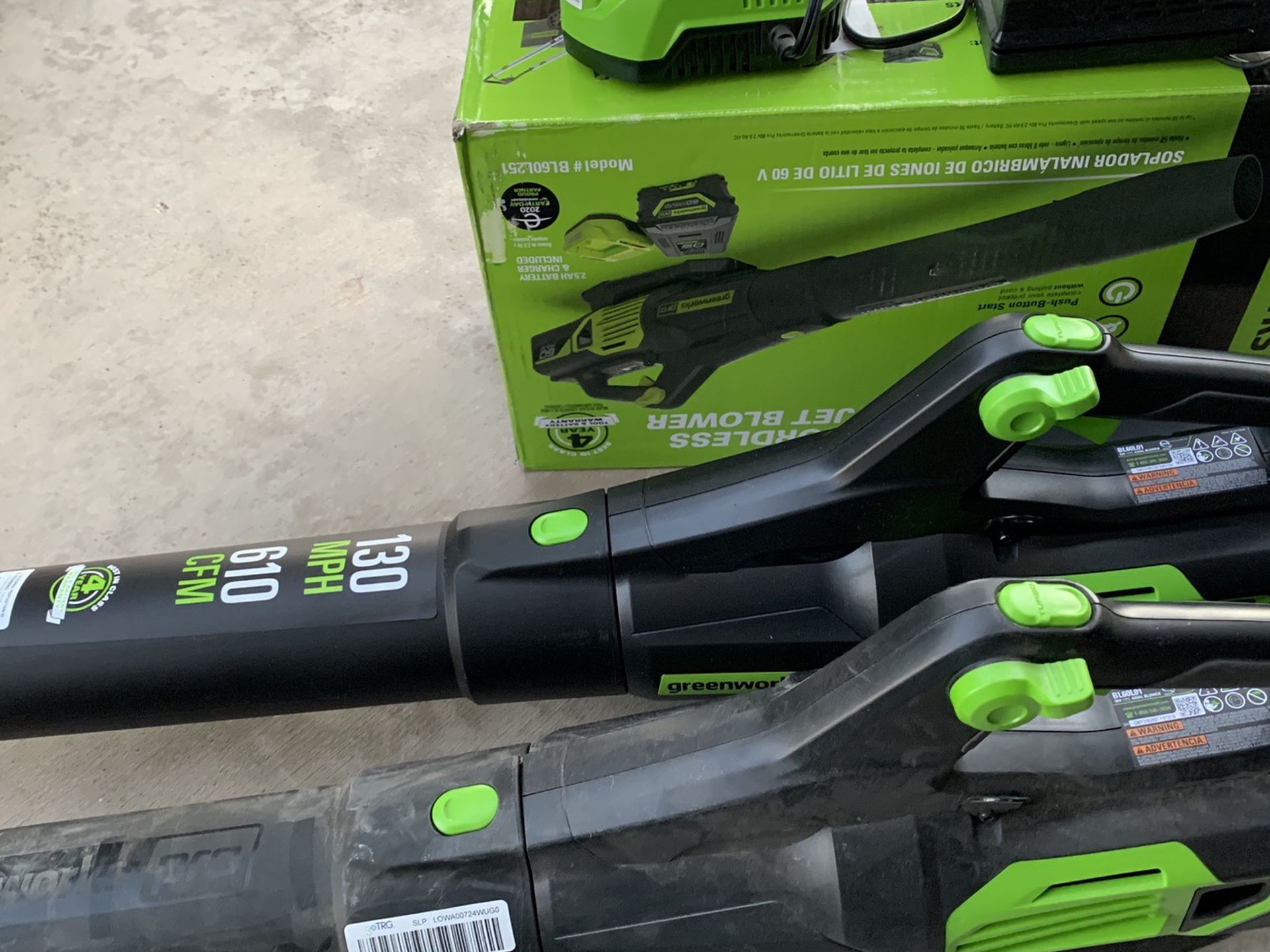 Greenworks 125 Mph 80v Max Lithium Ion Brushless Handheld Cordless Electric Leaf Blower